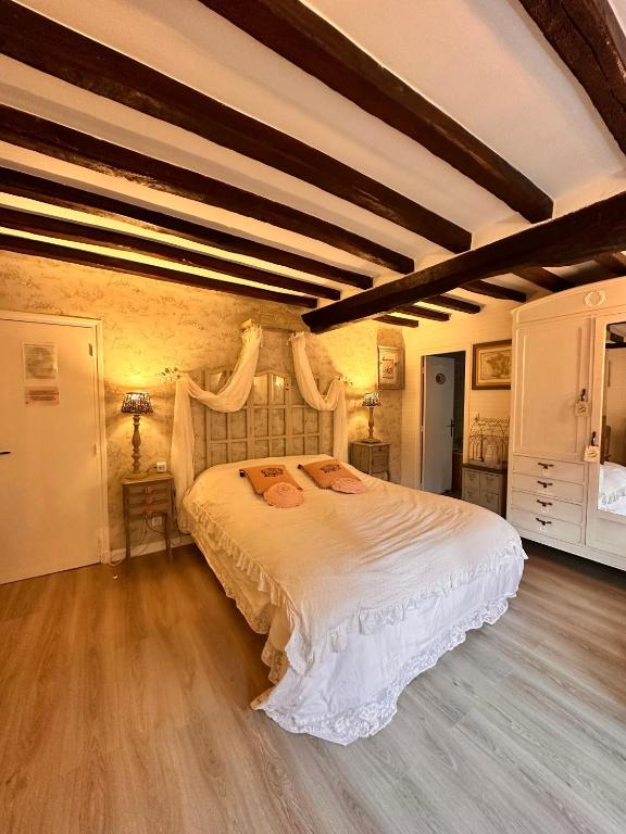 Chic et Charme Cottage - Standard Queen Room