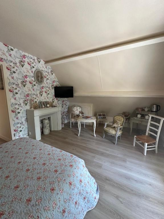 Chic et Charme Cottage - Double Room With Garden View