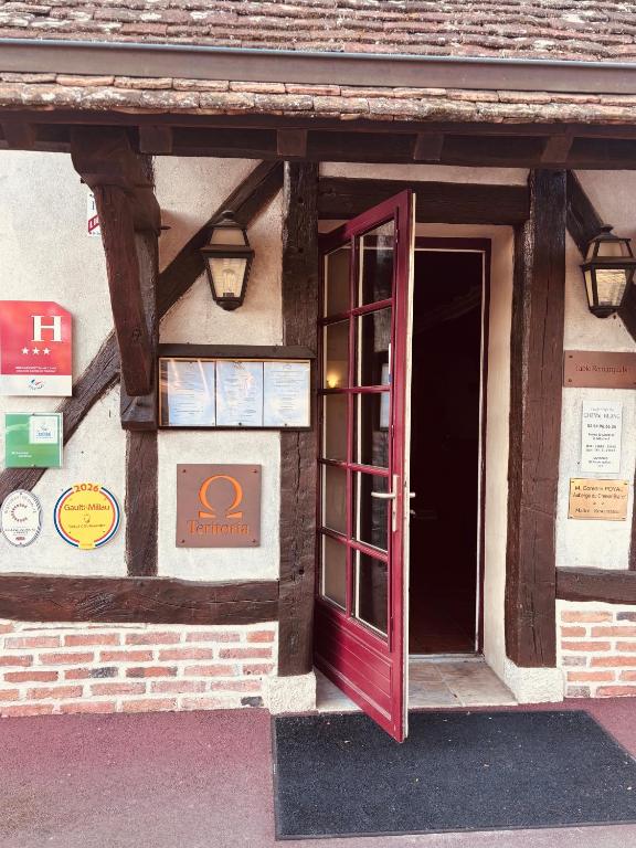 Auberge Du Cheval Blanc - Teritoria - Housity