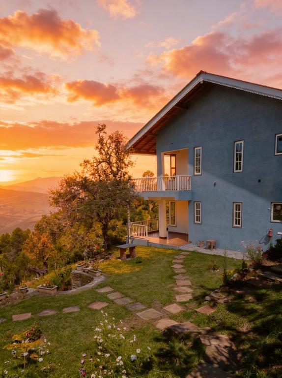 Gallery image of The Blissful Trails 3BR Home 1 in Satkhol by Homeyhuts in Mukteshwar