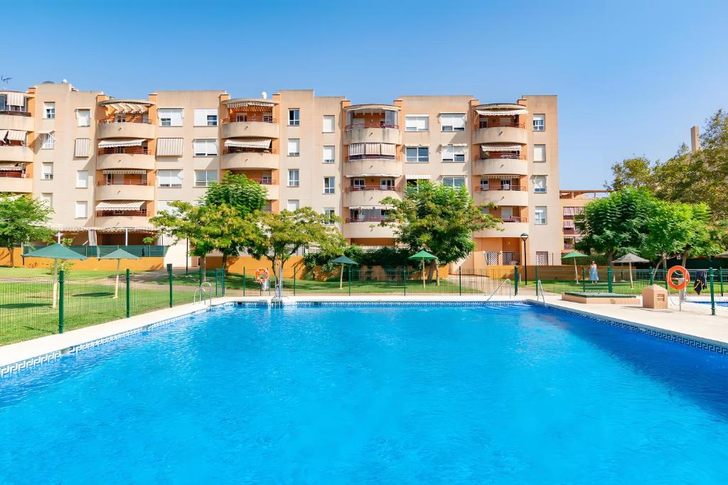 Apartment In Teatinos
