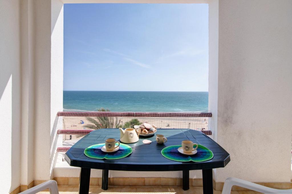 Beachfront Apartment T2