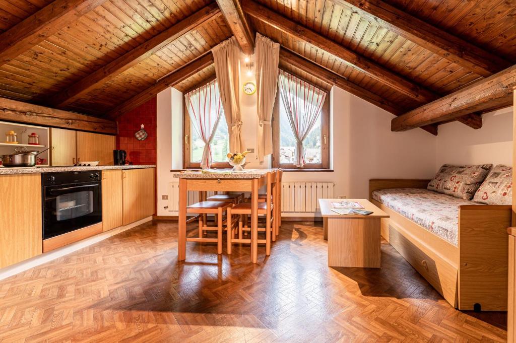 Residence Bonetti - One-Bedroom Apartment With Garden