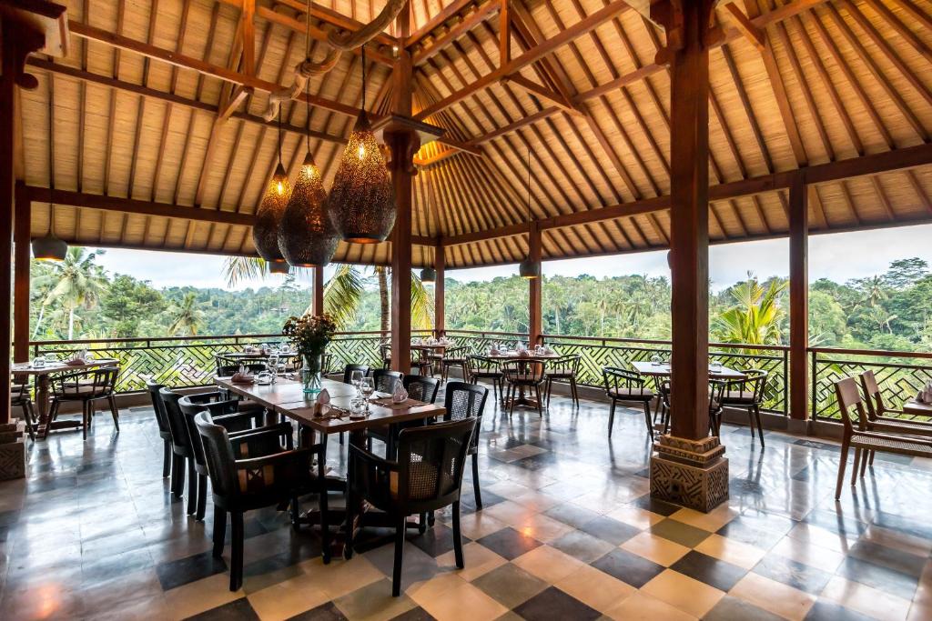 Restaurace v ubytování Ulun Ubud Resort - CHSE Certified