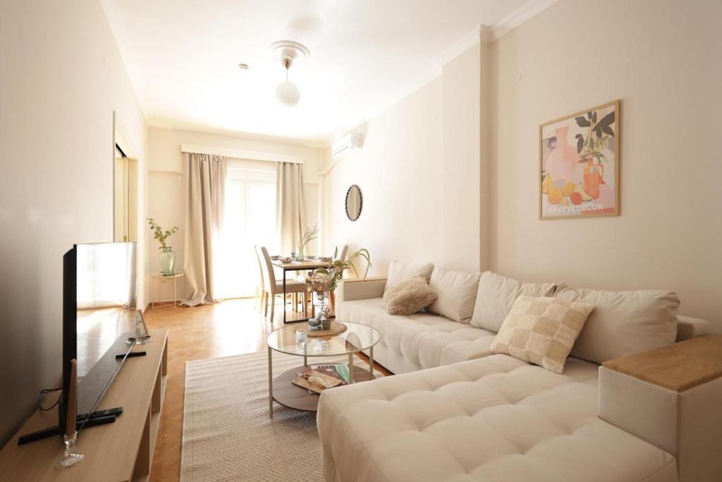 The Hellenic Heritage Apartment