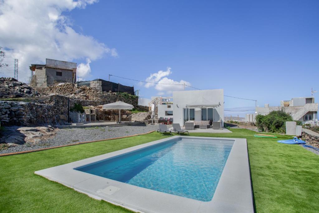 Villa Alegría