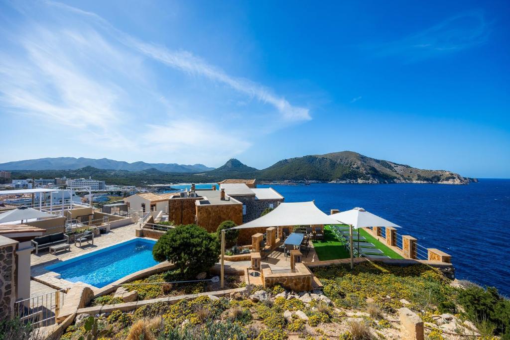 an aerial view of a hotel and the ocean at Can Eolo in Capdepera