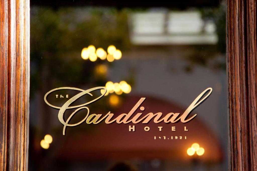 Cardinal Hotel photo