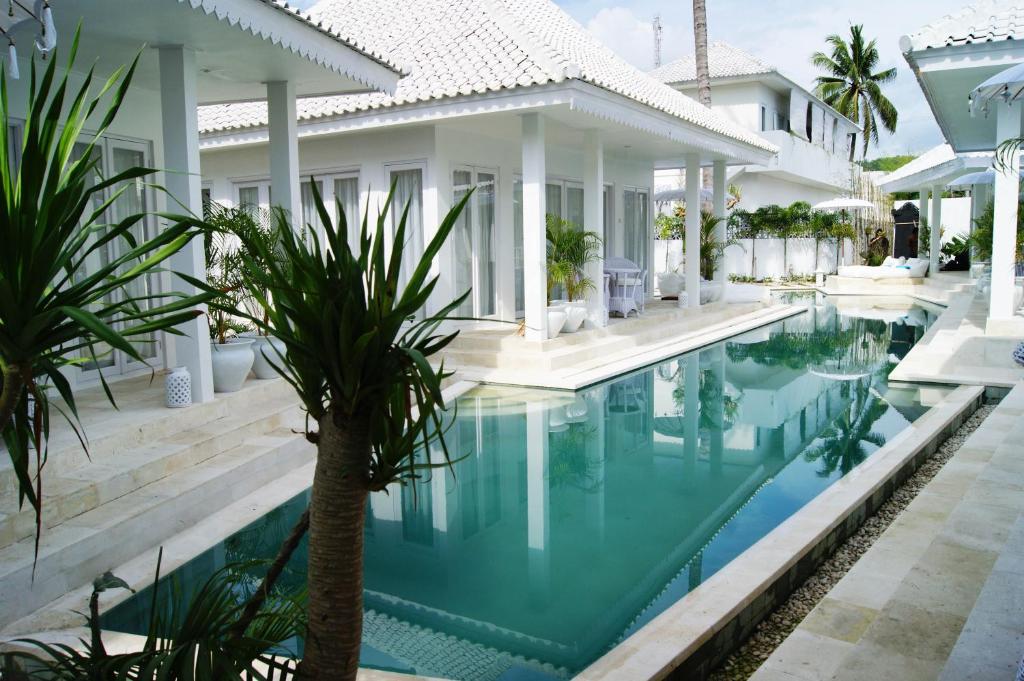 Bazén v ubytování Harmony Villas nebo v jeho okolí
