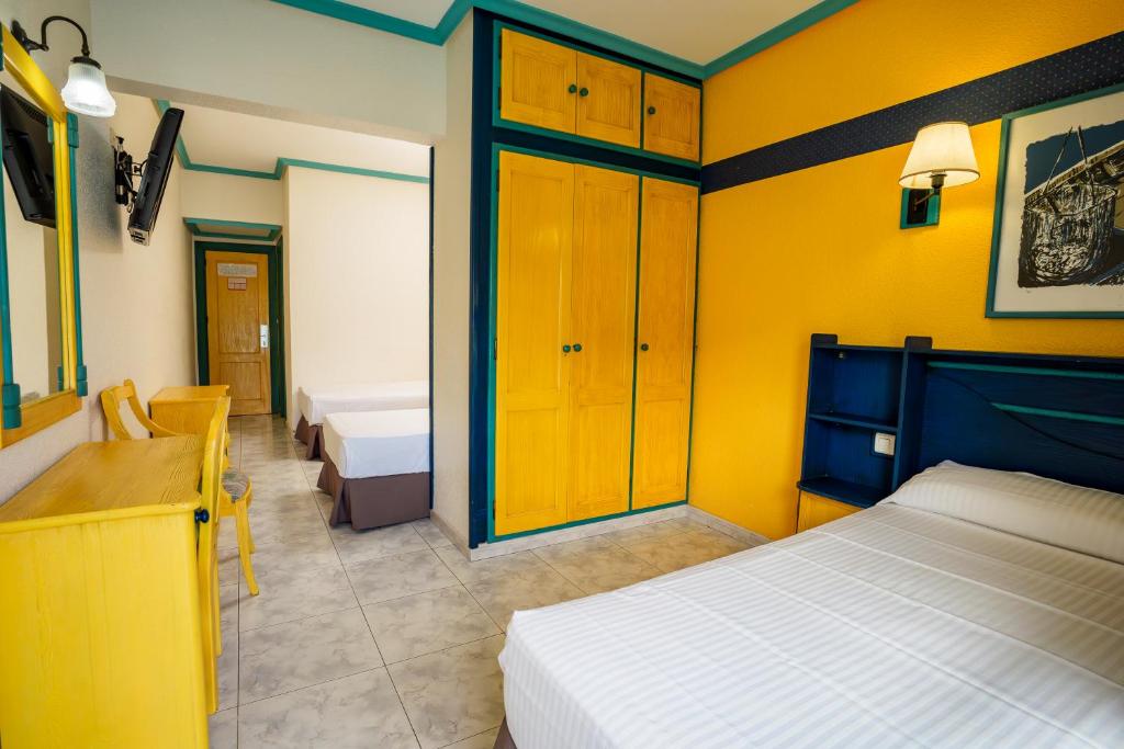 Hotel las Dunas - Standaard Driepersoonskamer