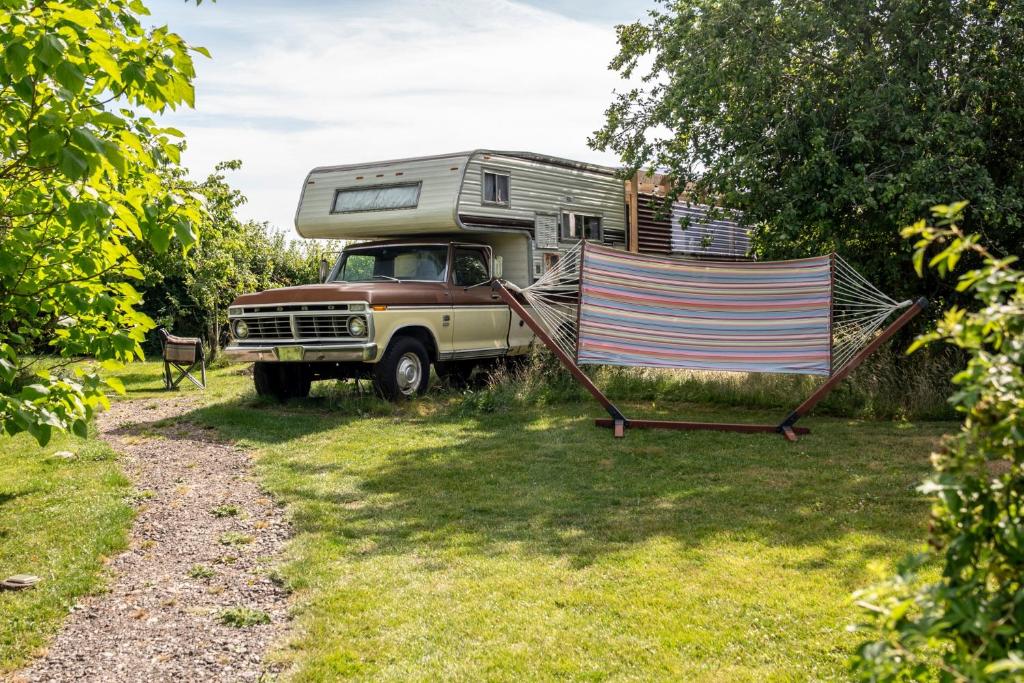 Gallery image of 1 Bed Vehicle Luxury Camper -Hot Tub Pets - Willy in Skegness