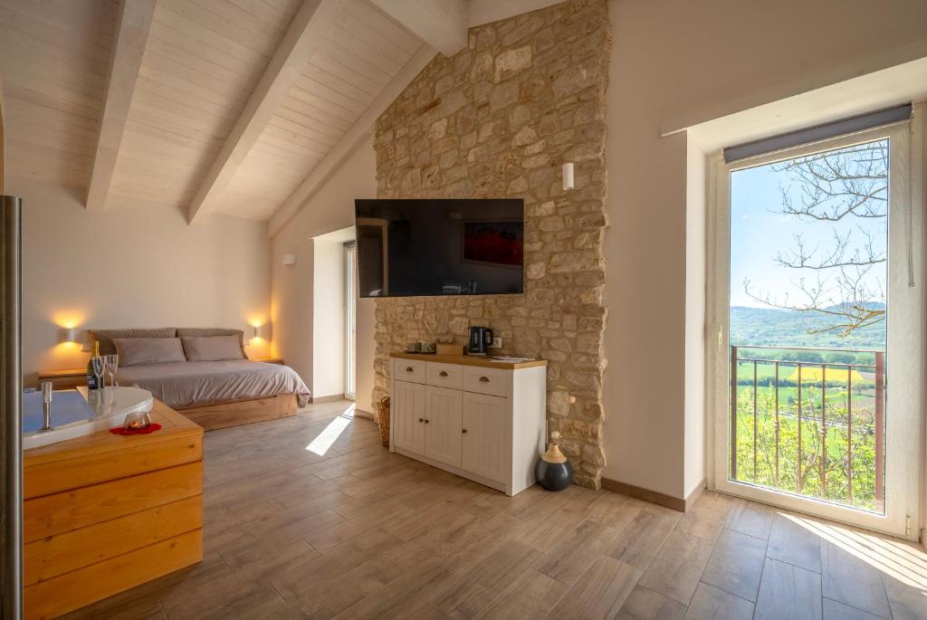 Valle in Fiore Suite - Private Jacuzzi & Sauna - ItalyWeGo