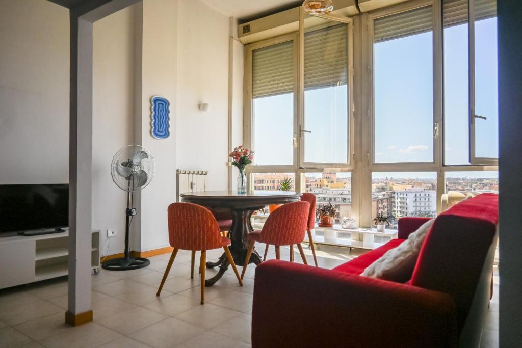 Panoramic Loft near Colosseum and Termini Station - Parking included