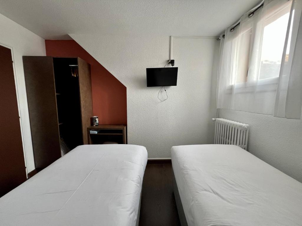 Hotel Thonon Centre Le Comte Rouge - Twin Room
