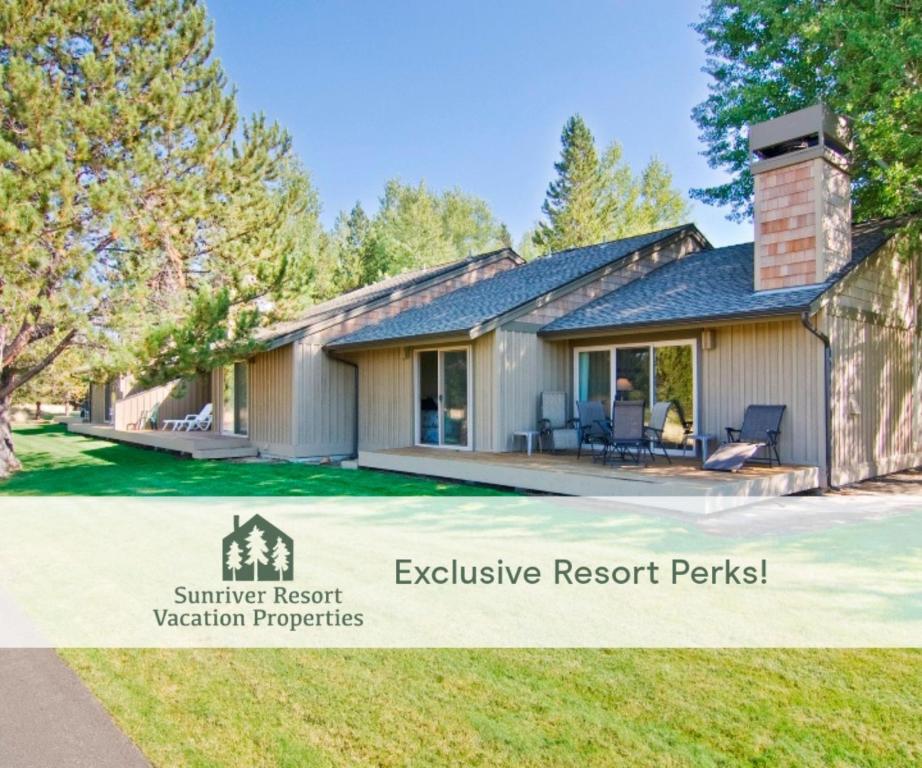 Ein Haus zum Verkauf in einer Ferienanlage in der Unterkunft 72 Quelah in Sunriver