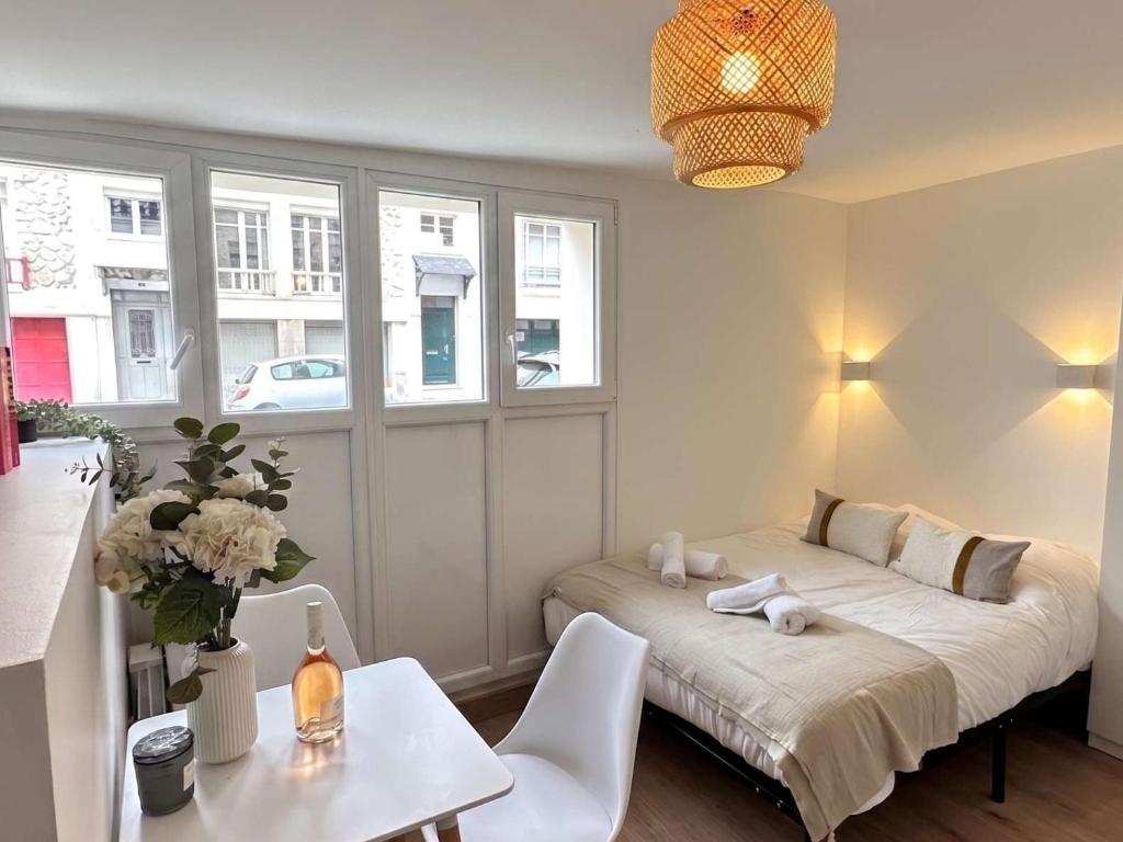 New 902 Suite Eva - Cosy Apartment Paris Center