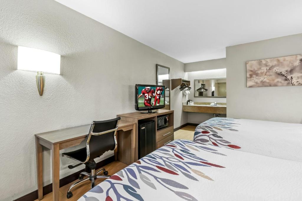 Red Roof Inn Dayton North Airport - Deluxe Kamer Met 2 Tweepersoonsbedden, Rookvrij