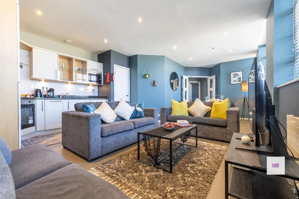 Brighton central stylish stays. Walk to the beach.