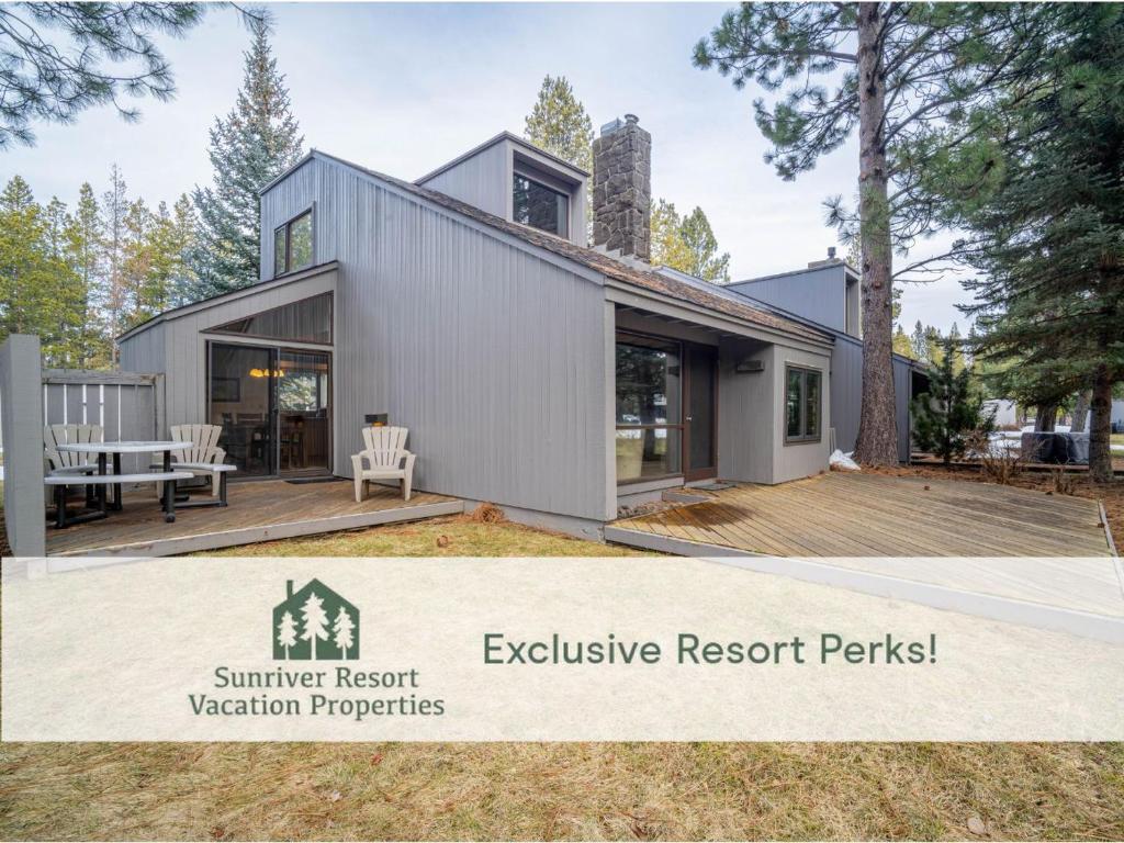a rendering of a house with a large backyard at 76 Meadow House in Sunriver