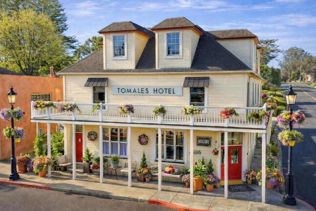 a townals hotel on the corner of a street at Tomales Hotel, Minutes from Dillon Beach in Tomales