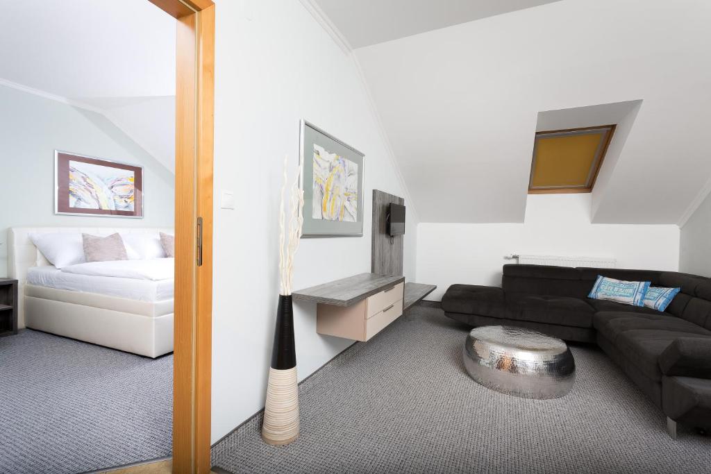 Penzión Hradbová Old Town Residence & SPA - Resim 19