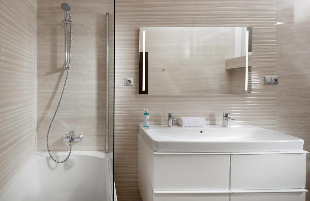 Mamaison Residence Sulekova Bratislava - Resim 38