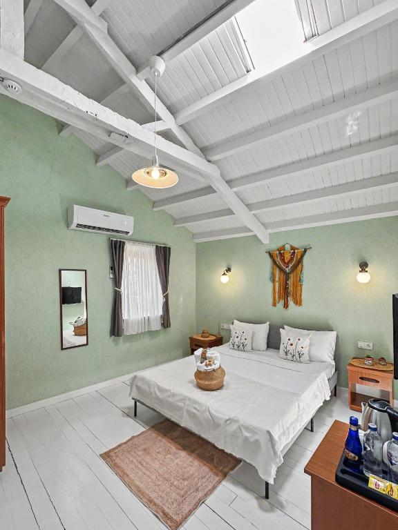 Hanole Macaron Guest House - Deluxe Double Room