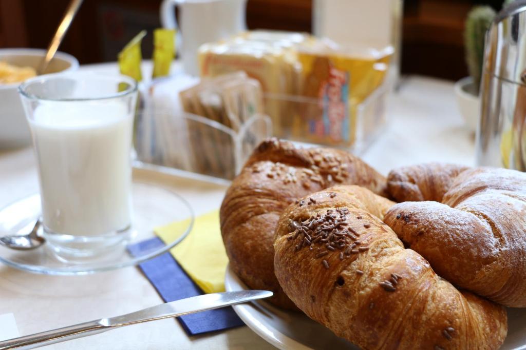 Hotel Piacenza - Resim 20