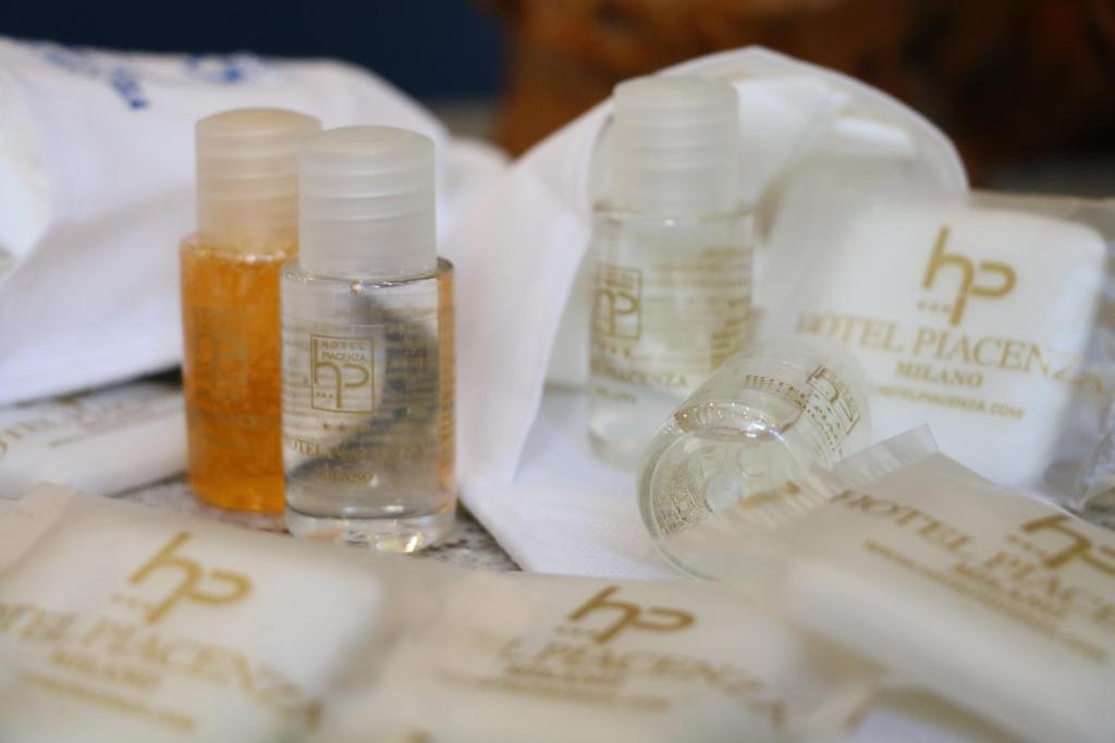 Fotografie z fotogalerie ubytování Hotel Piacenza v Miláně