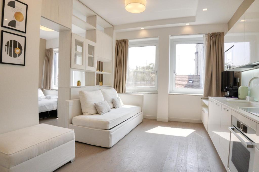 Duomo Modern Suite in Via Torino - Prime Central Location