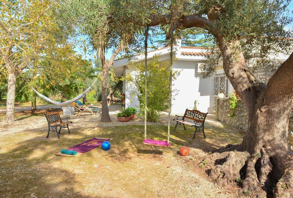 A garden outside Trullo L'alcova