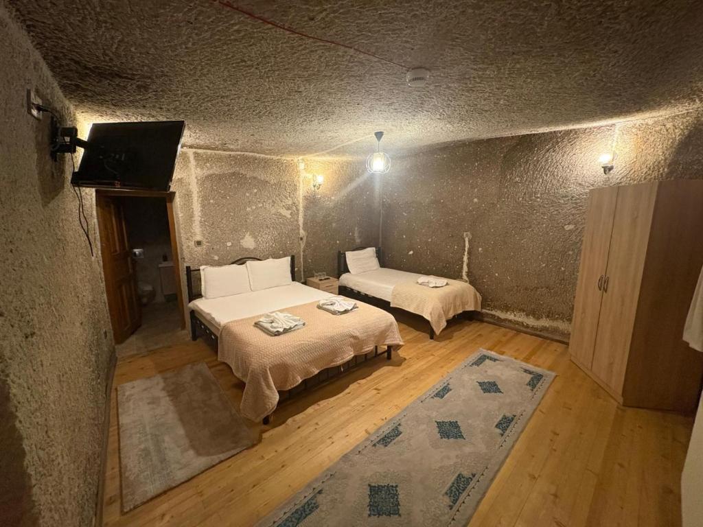 Ekoton Cave Hotel - Family Room