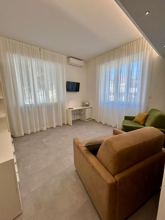 Hotel Ligure - Suite Avec Vue Sur La Ville
