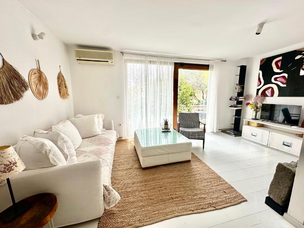 Quiet apartment - Garden