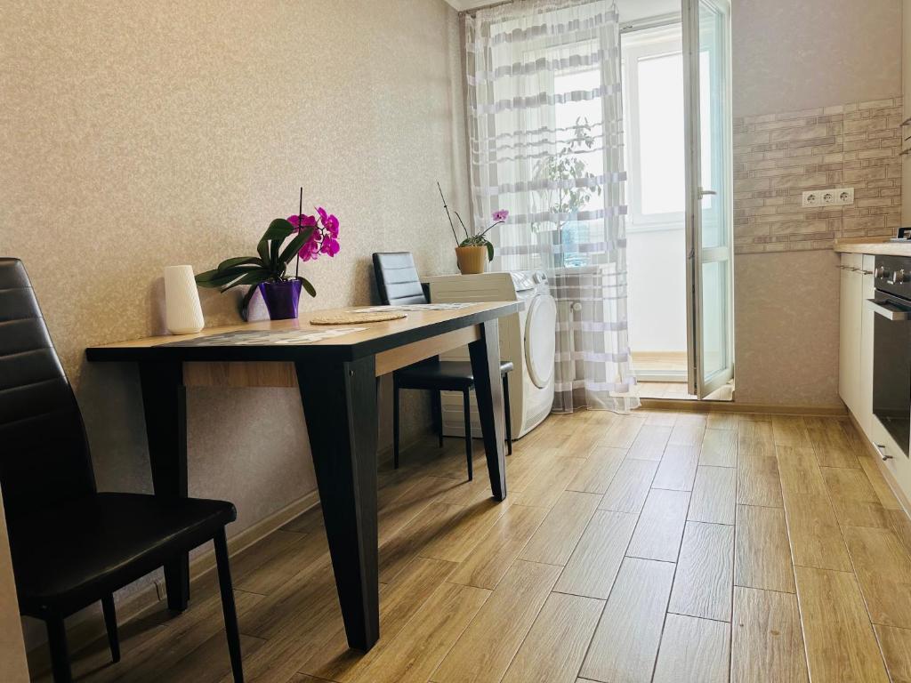 Новая квартира возле железнодорожного вокзала - One-Bedroom Apartment - Non-Smoking