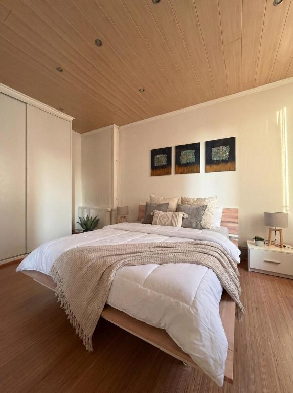 By FLB PROPERTY - La Maison Dorée – photo 12