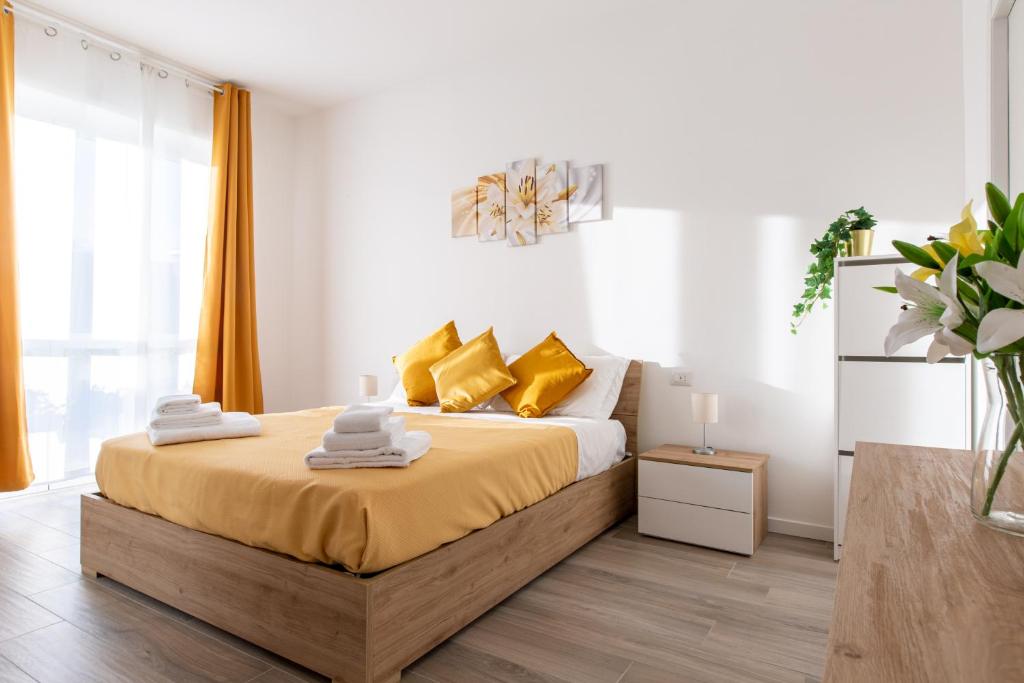 Rent Apartment - Stylish House Free WiFi-Parking-Airport