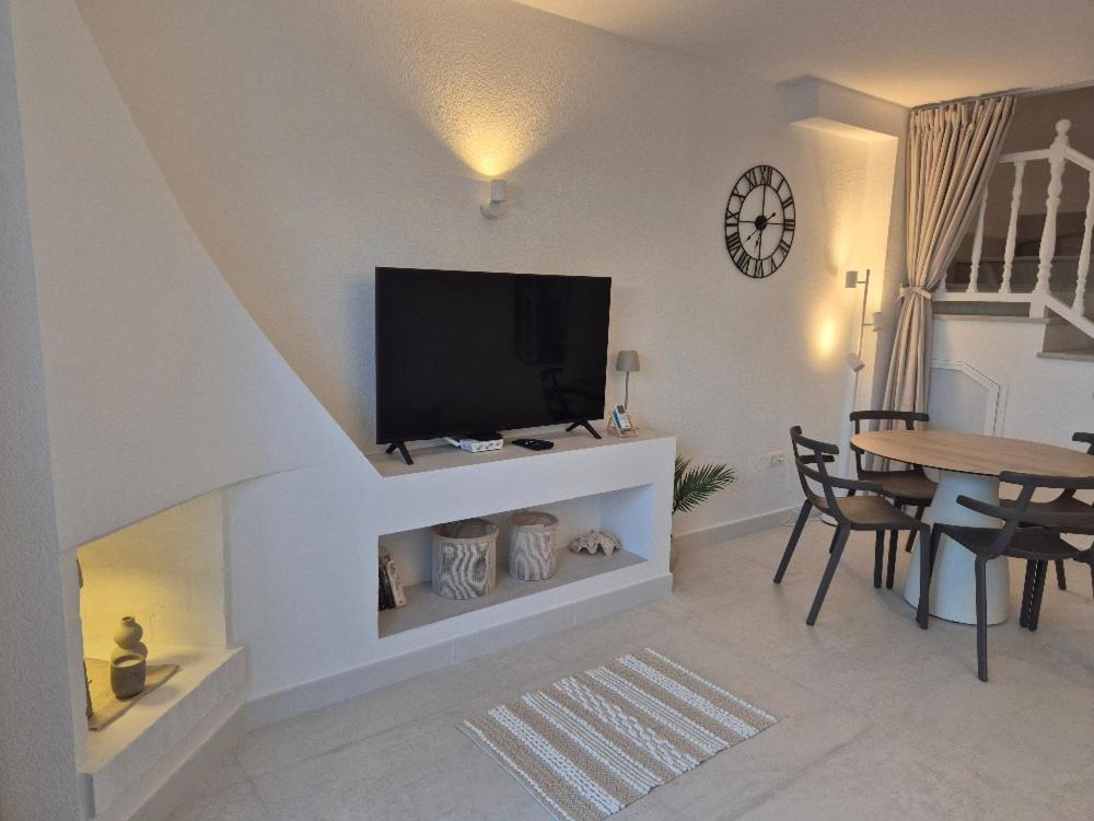 CASA VOILA Nerja