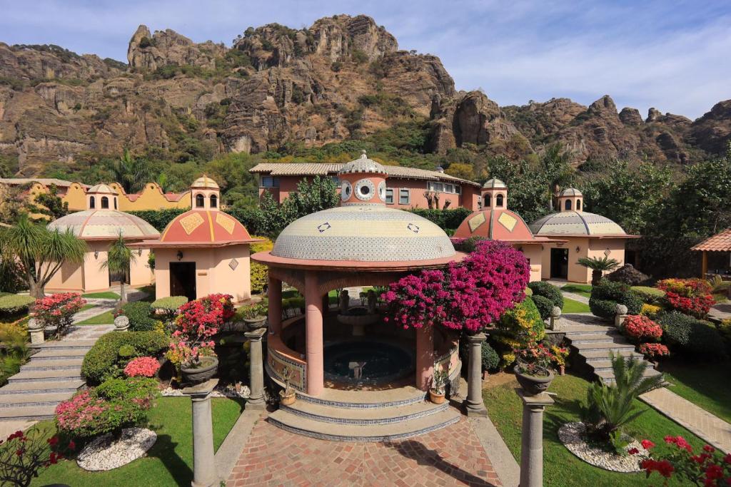 La Buena Vibra Wellness Resort & Spa - Housity