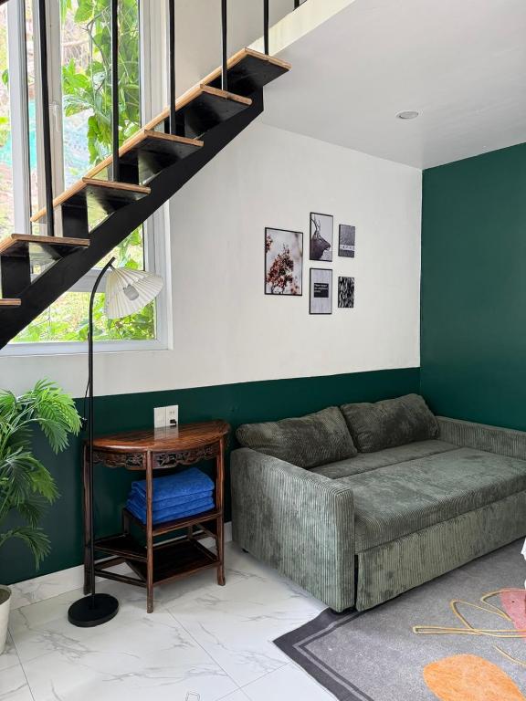 Cat Ba Santorini Homestay - Family Room