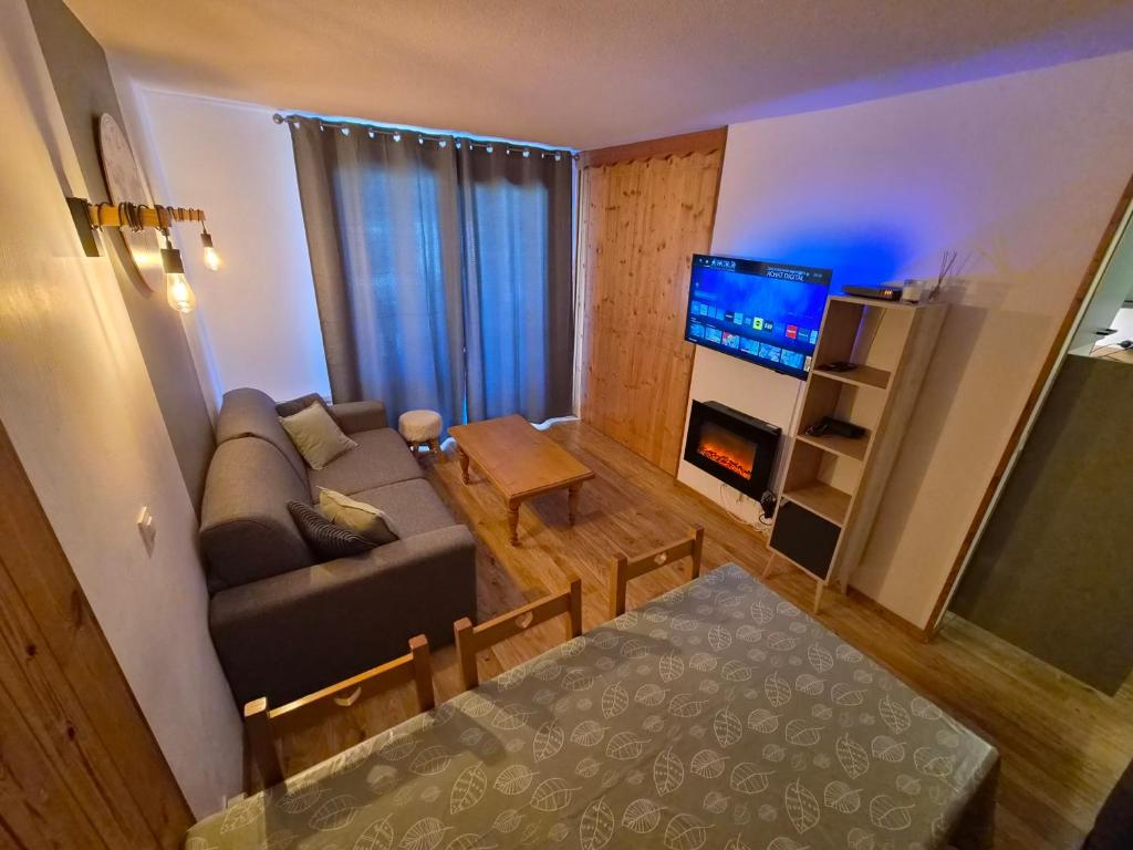T2 + coin montagne - Wifi/Piscine - Les Orres 1800