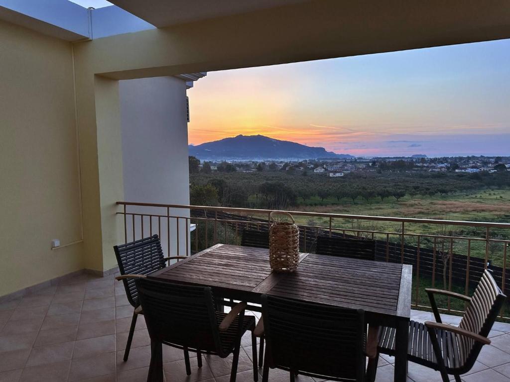 Altamira II 10 Guests Veranda Sea Views
