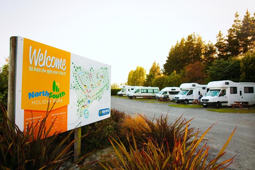 North South Holiday Park - Resim 38