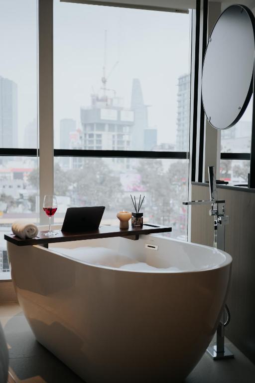 Suite Nhìn Ra Thành Phố