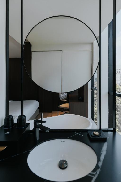 Suite Nhìn Ra Thành Phố