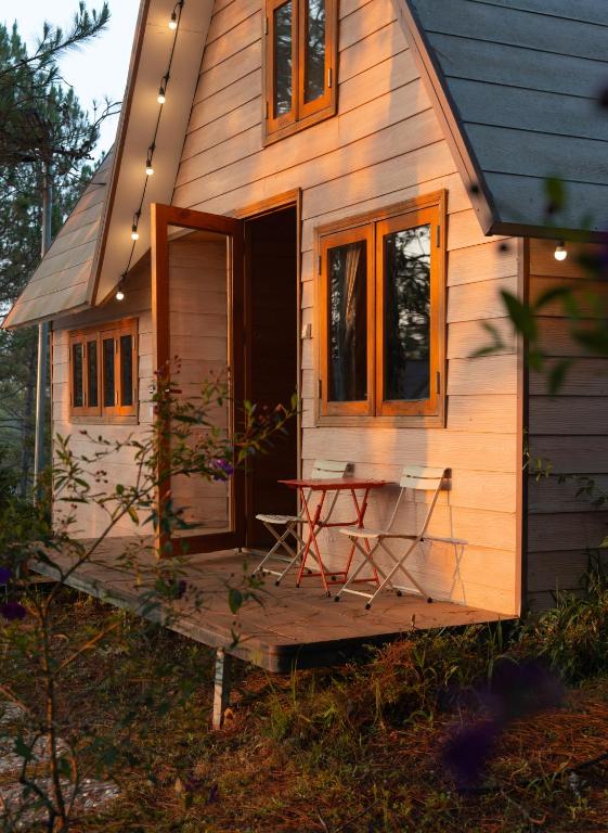 Two-Bedroom Pine Forest Bungalow