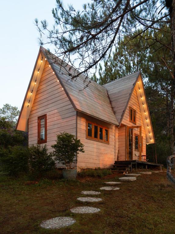 Two-Bedroom Pine Forest Bungalow