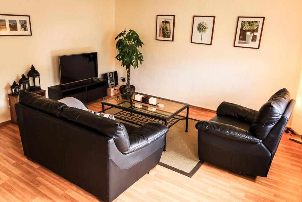 Urlaub auf dem Lindnerhof - Deluxe Two-Bedroom Apartment With Garden View
