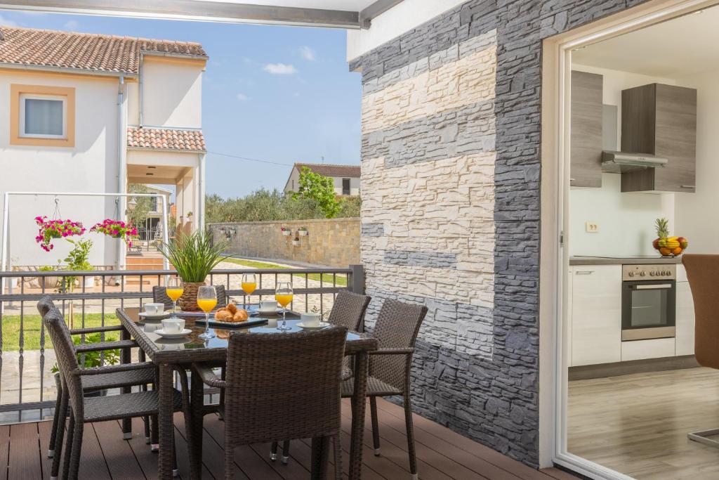 Tranquil Hideaway with Garden and Barbeque
