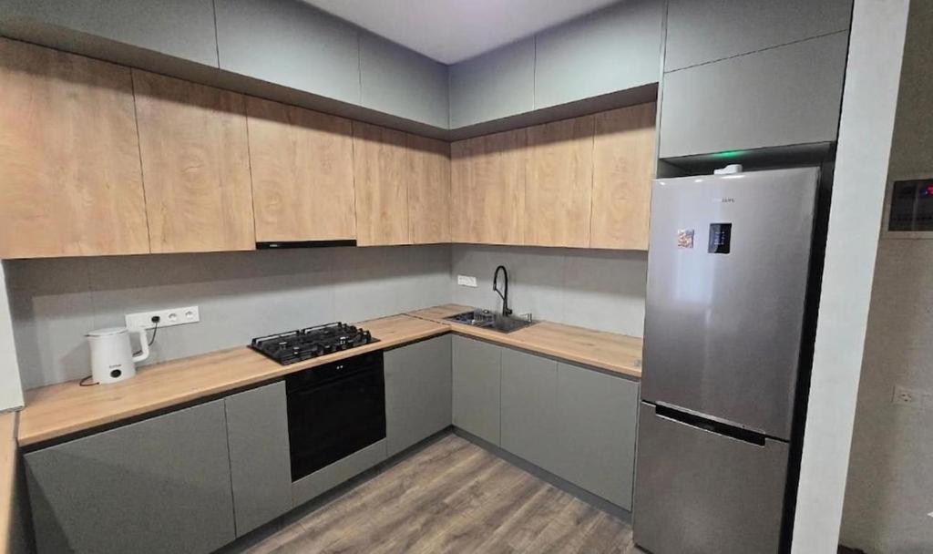 فضای داخلی apartment tbilisi در تفلیس - تصویر ۳